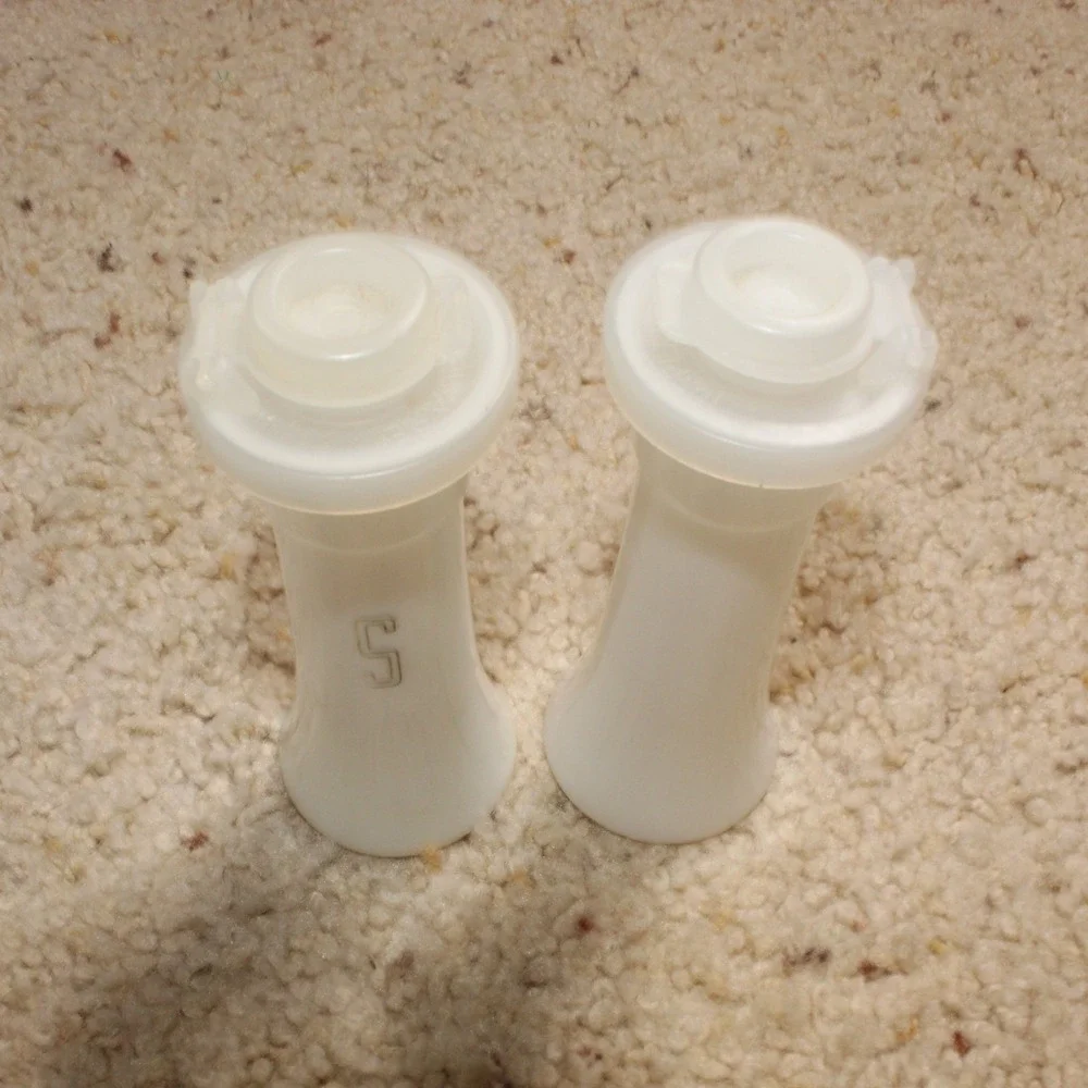 Tupperware Vintage 4
